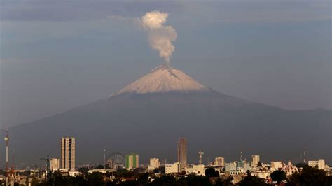 UNAM actualiza mapa de peligros del volcán Popocatépetl