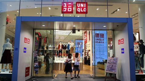 Uniqlo estrena su tienda online en España a un mes de su ...
