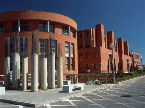 Universidad de Alcalá  UAH  Madrid