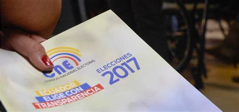 Unos 170.000 ecuatorianos podrán votar en España para la ...