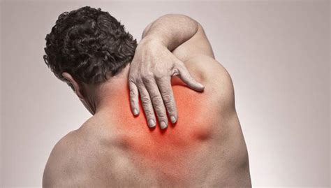 Upper Back Pain In Men   Symptoms And The Causes