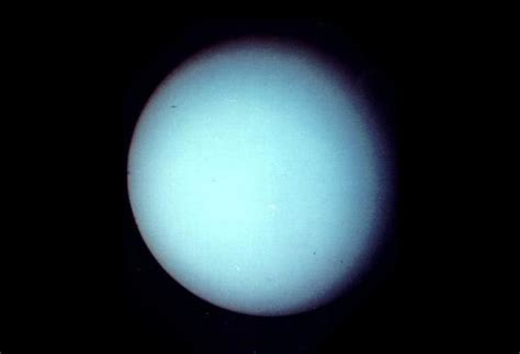 Urano, el gigante misterioso — Astrobitácora