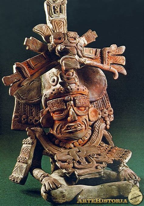 Urna funeraria con el dios viejo. Cultura Zapoteca  Monte ...