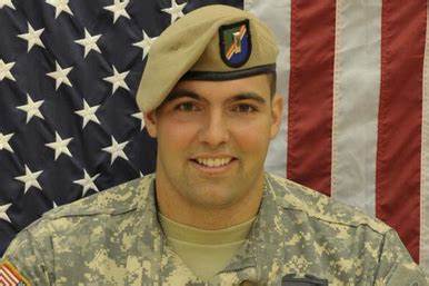 US Army Ranger Alejandro Villanueva Signs Contract with ...