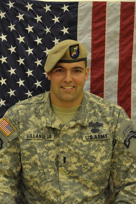 US Army Ranger CPT Alejandro Villanueva Signs Contract ...