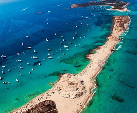 Vacanze in barca vela alle Baleari in flottiglia tra Ibiza ...