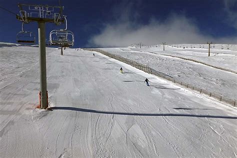 Valdesquí, la estación de esquí y snowboard de la Gran ...