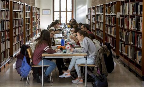 Valencia contará con 17 bibliotecas municipales y 14 ...