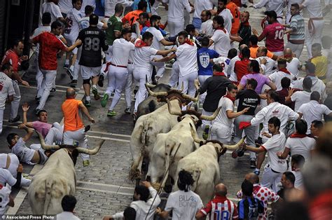Valencia man dies after being gored in Alicante bull run ...