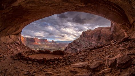 Vandalism at False Kiva: Canyonlands Closes Access | Fstoppers