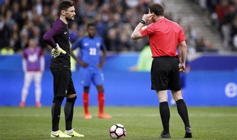 VAR: qué es y cómo funciona el videoarbitraje en el fútbol ...