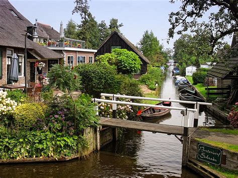 Venice of the Netherlands   Giethoorn | Feel The Planet