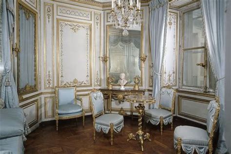 Versailles: Marie Antoinette s Private Apartments
