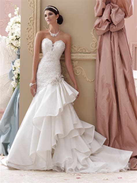 Vestidos para novia, diseños muy modernos y elegantes