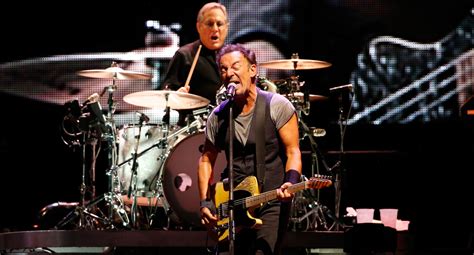 VIDEO: Bruce Springsteen plays Philadelphia s Citizens ...