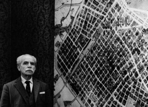 Video.  Invasión , filme escrito por Jorge Luis Borges y ...