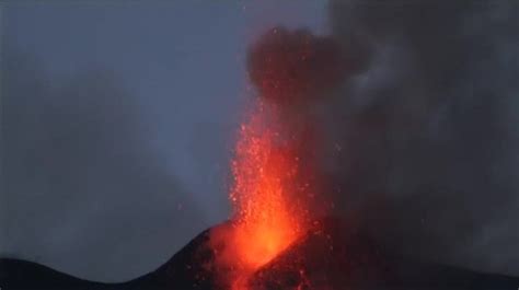 VÍDEO l  Dio mucho miedo , la explosión del Etna grabada ...