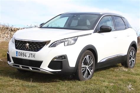 Vídeo: prueba Peugeot 3008, referencia de SUV compacto