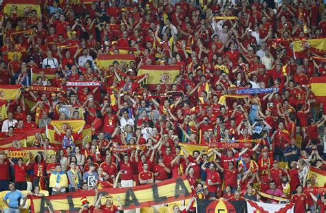 Viralízalo / ¿Cuánto sabes de estadios de fútbol?  España
