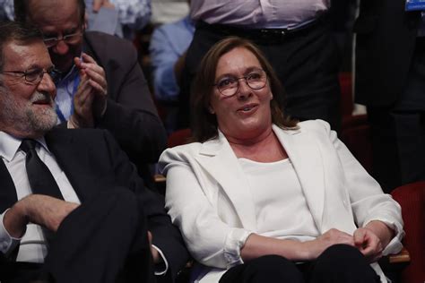 Viri, la mujer de Mariano Rajoy, sufre un accidente en el ...