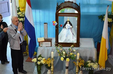 Visita de la imagen de la Virgen de Pilar | Facultad de ...