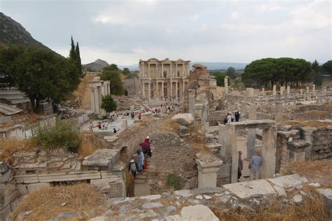Visitando ciudades legendarias de Turquía: Troya, Pérgamo ...