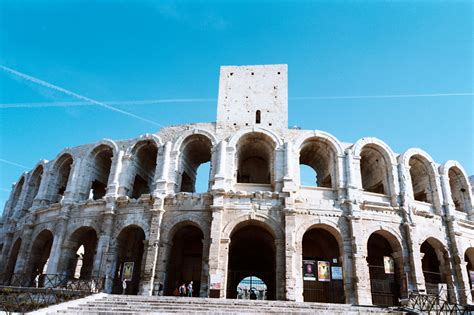 Visitar Arles, un tesoro escondido en la Provenza francesa ...