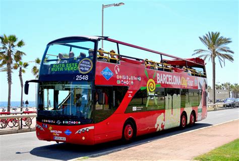 Visiter Barcelone en bus touristique avec Barcelona City Tour