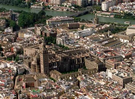 Vista panorámica de la ciudad de Sevilla. | Edición ...