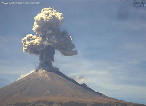 Volcán Popocatépetl registra 34 exhalaciones durante las ...