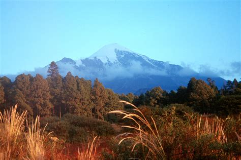 Volcanoes of Mexico   Alpine Ascents International