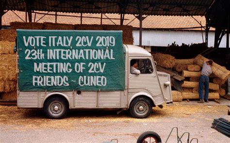 Vota Italia… | Il sito internet del Club Citroen 2CV ...