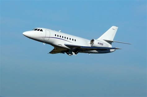 wallpapers: Falcon 2000 Aircraft Wallpapers