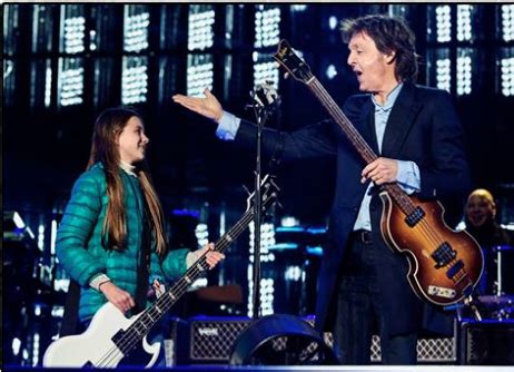 Watch Paul McCartney Perform Live, with 10 Year Old Leila ...