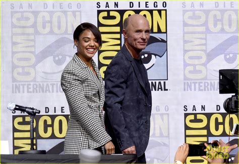 Westworld  Cast Brings the Show to Comic Con 2017: Photo ...