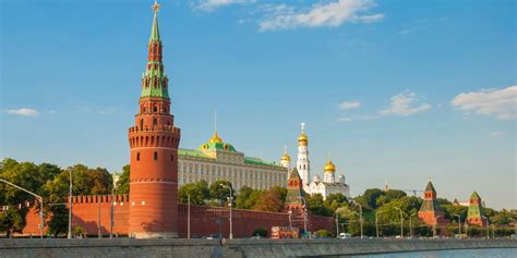 What Is the Kremlin and How Does It Relate to Russia ...