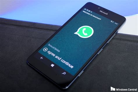 WhatsApp and Facebook for Windows Phone and Windows 10 ...
