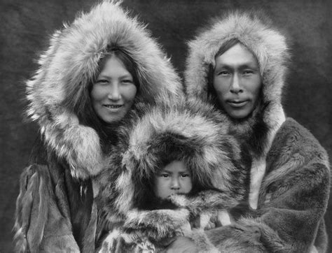When Eskimo and Inuit are not the same thing: looking ...