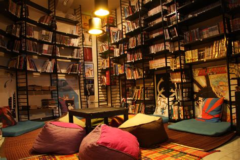 Where does the future lie – Bookstore or book cafe? | Half ...