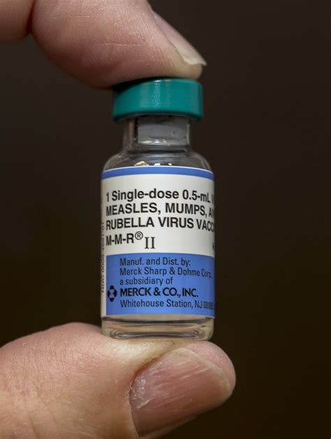 White House: Science indicates parents should vaccinate ...