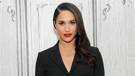 Who Is Meghan Markle? | Pret a Reporter