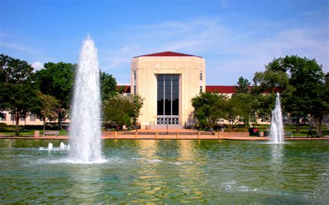 Why I m Proud To Attend The University Of Houston