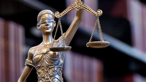Why is Lady Justice blindfolded? | Reference.com