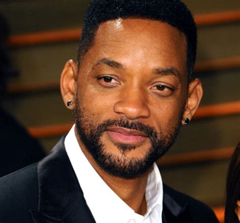 Will Smith kisses son, Jaden, on the lips during interview ...