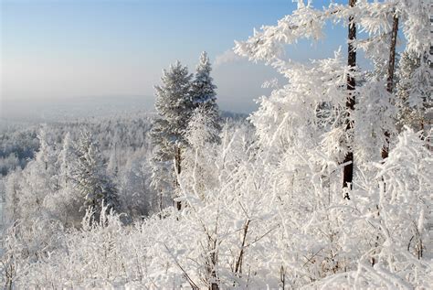 Winter in Yakutsk, Russia. The Coldest City on Earth ...