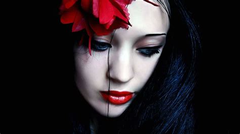 Women females girls gothic vampire face pale sad sorrow ...