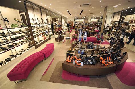 women shoes: Shoe Stores