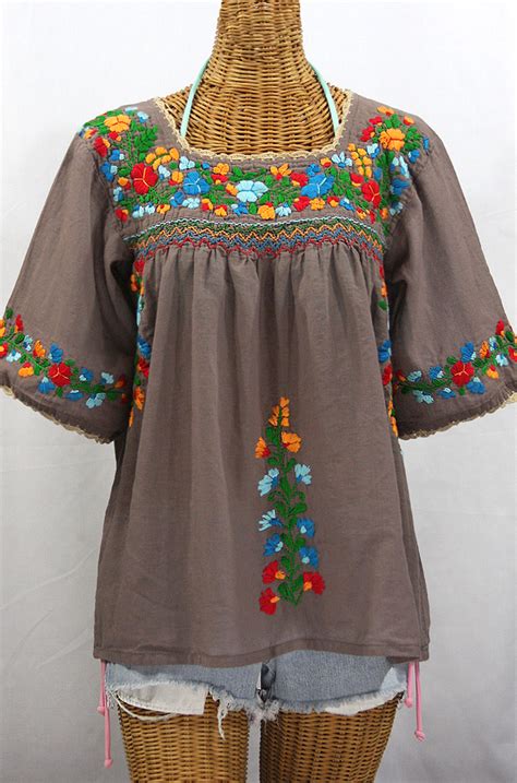 Womens Mexican Peasant Blouses   Black Dressy Blouses