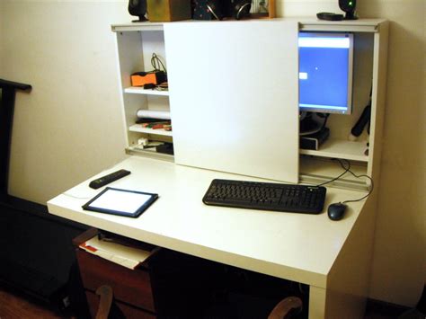 Workspace: Cool Home Office With Ikea Expedit Desk For ...