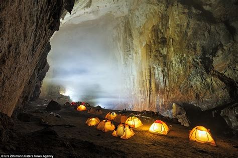 World s largest cave in Vietnam which has its own climate ...